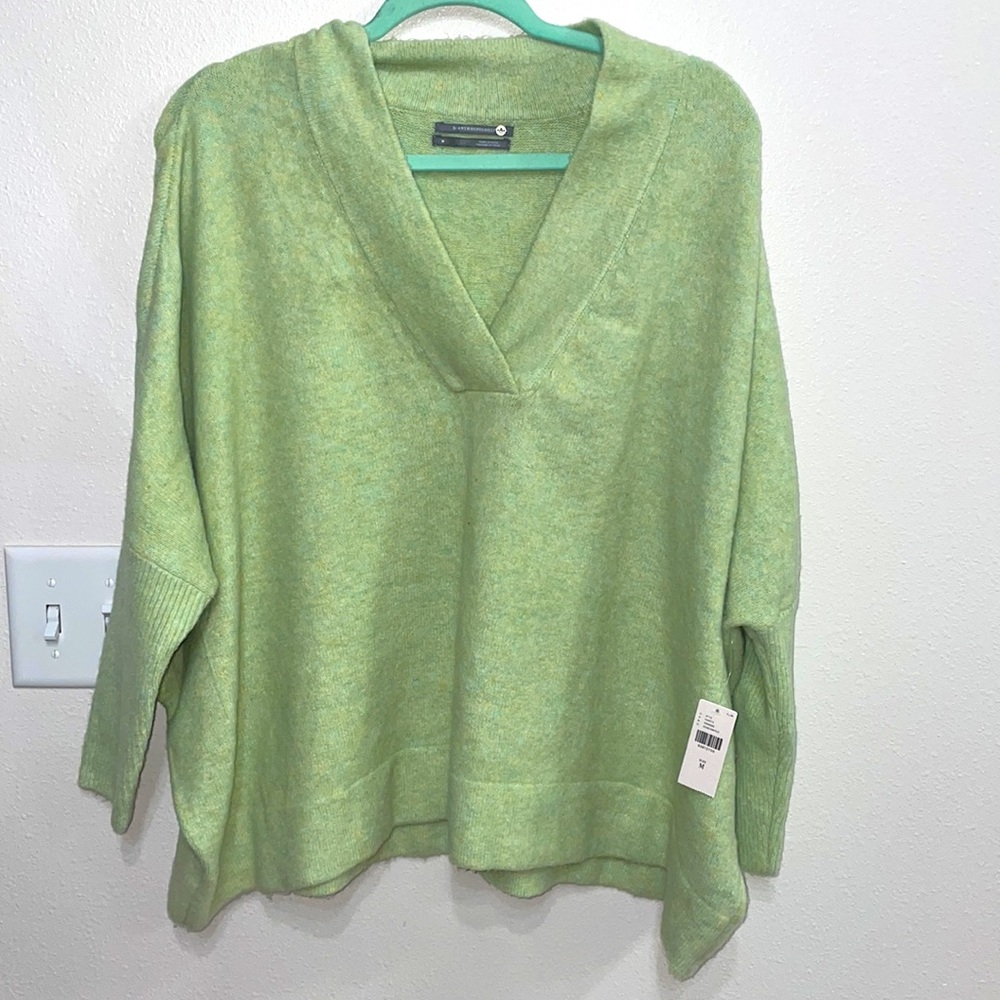🎁NEW🎁 Anthropologie, green/ yellow guacamole V- neck oversized sweater, …
